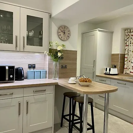 3 Bed In Hawkshead 81068 Hotel