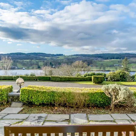 3 Bed In Hawkshead 81068 Hotel 3*