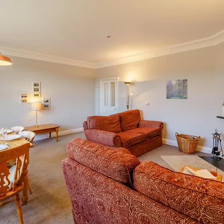 Hotel 3 Bed In Hawkshead 81068 3*