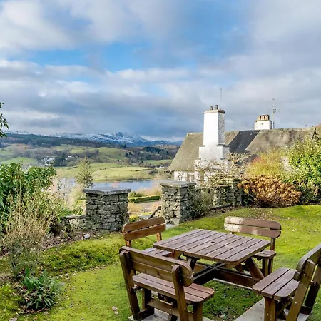 3 Bed In Hawkshead 81068 Hotel 3*